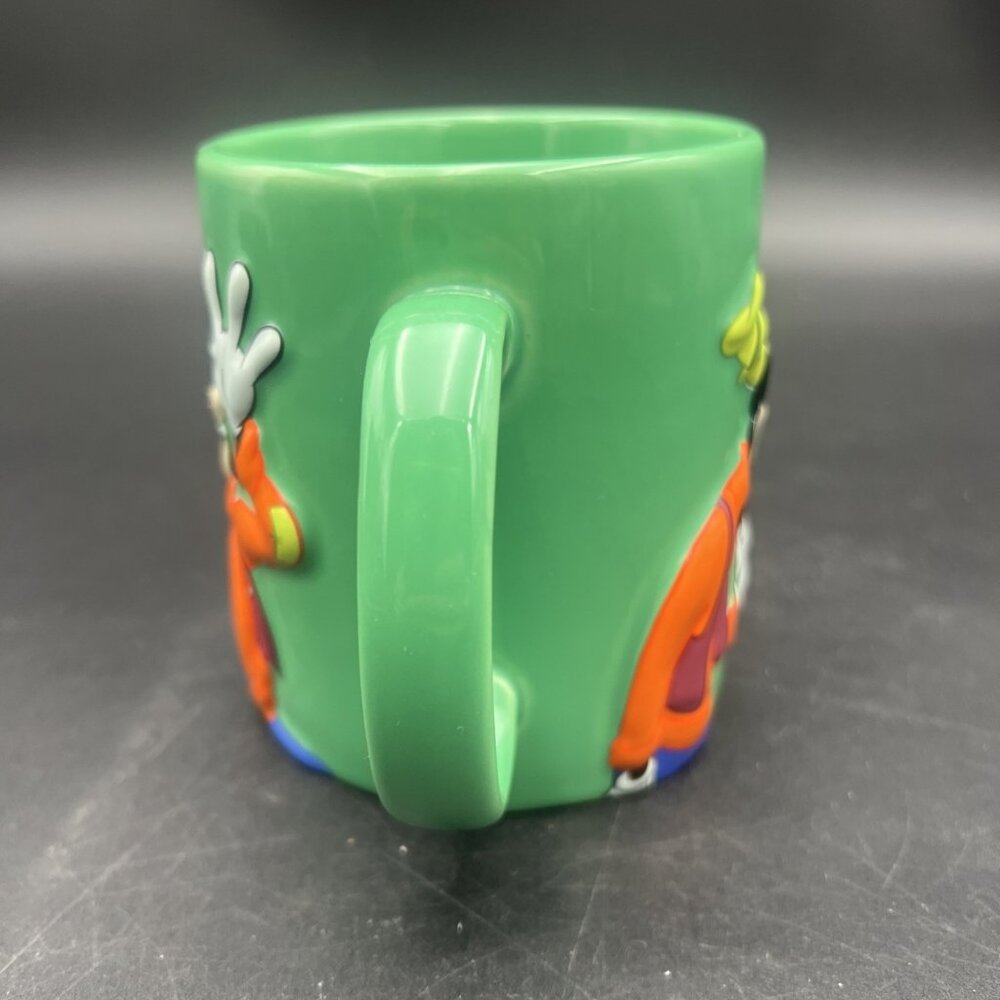 The Disney Store Goofy Character Raised 3D Embossed Ceramic Coffee Mug Cup Green - Picture 4 of 9